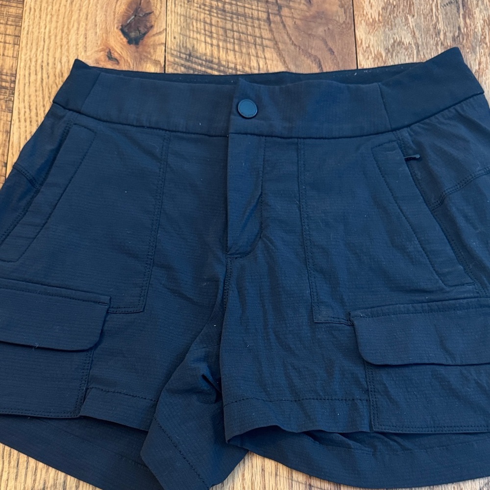 Athleta Black Cargo Shorts